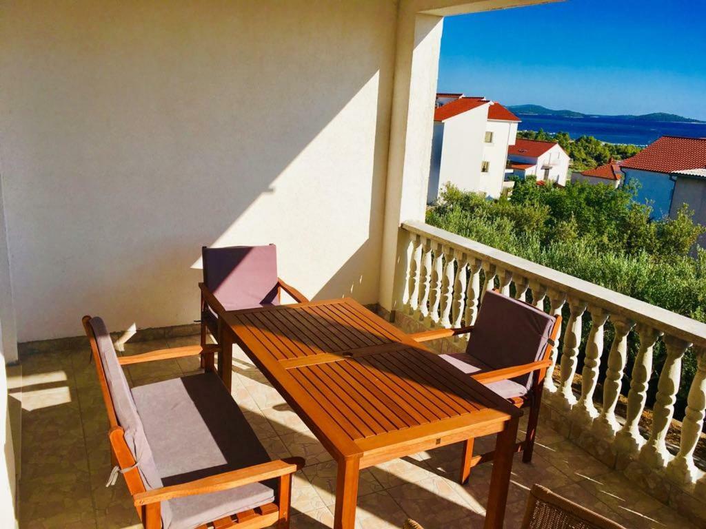 Apartmani Nina Šibenik Dış mekan fotoğraf